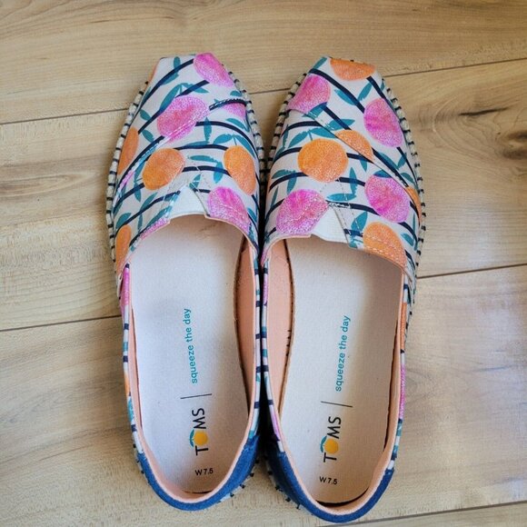 Toms Classic Citrus Oranges Espadrille Stripe Slip On Shoes Size 7.5W - Picture 9 of 10